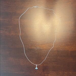 Elegant White Gold Necklace with Aquamarine and Diamond